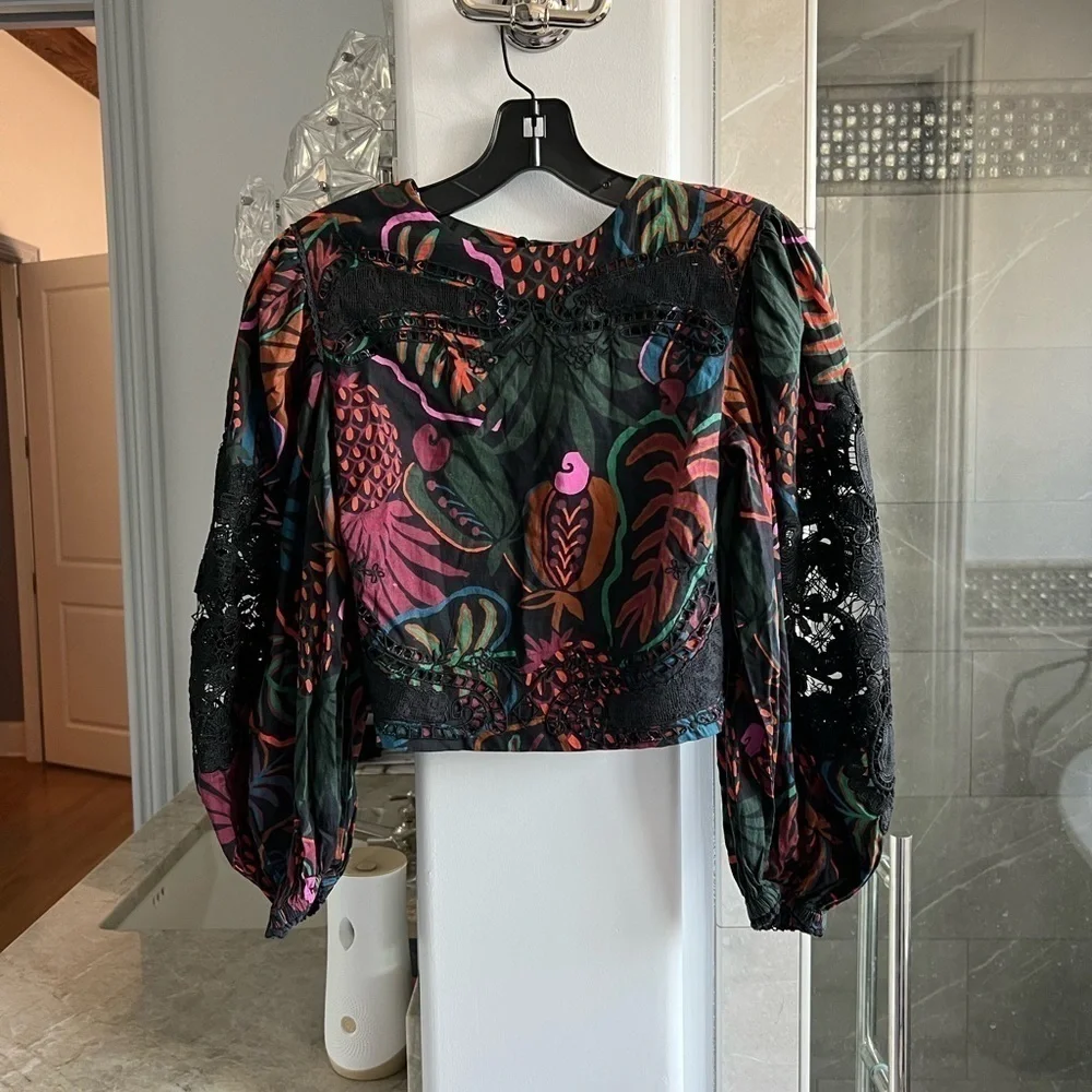 FARM RIO Frutis Dream Balloon-Sleeve Blouse - Picture 3 of 15